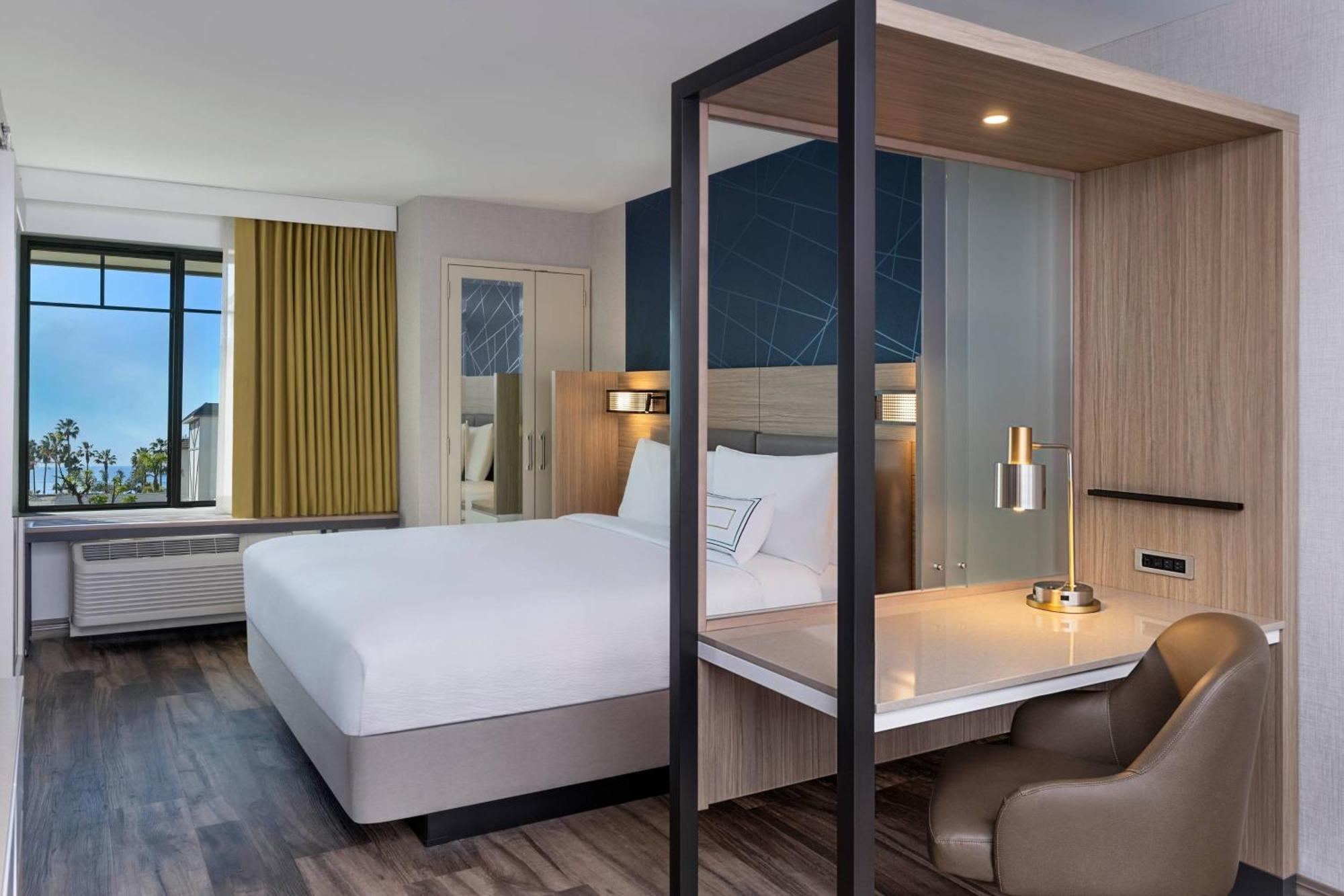 Springhill Suites By Marriott San Diego Карлсбад Экстерьер фото